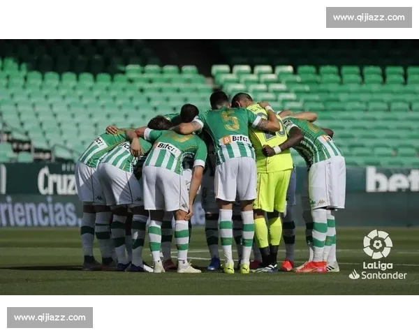 焦点对决落幕主队逆转取胜积分榜风云再起豪门之战悬念揭晓全场沸腾